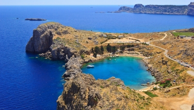 Lindos auf Rhodos (motorradcbr / stock.adobe.com)  lizenziertes Stockfoto 
Información sobre la licencia en 'Verificación de las fuentes de la imagen'